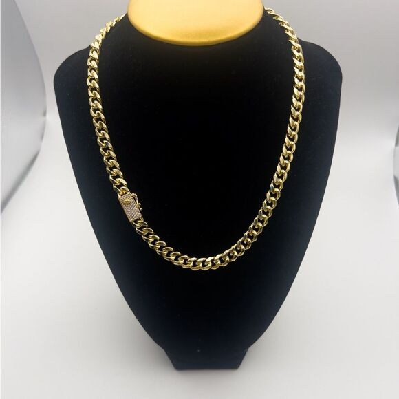 18k gold filled Miami Cuban link chain - Picture 6 of 7